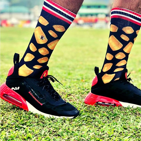 Nike Men's Air Max 2090 SP, "Infrared Duck Camo", size 11 - Picture 8 of 15